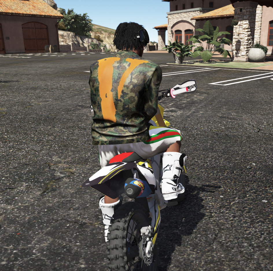 VLONE Camo Off White VLONE Sweater for Franklin GTA5 Mods